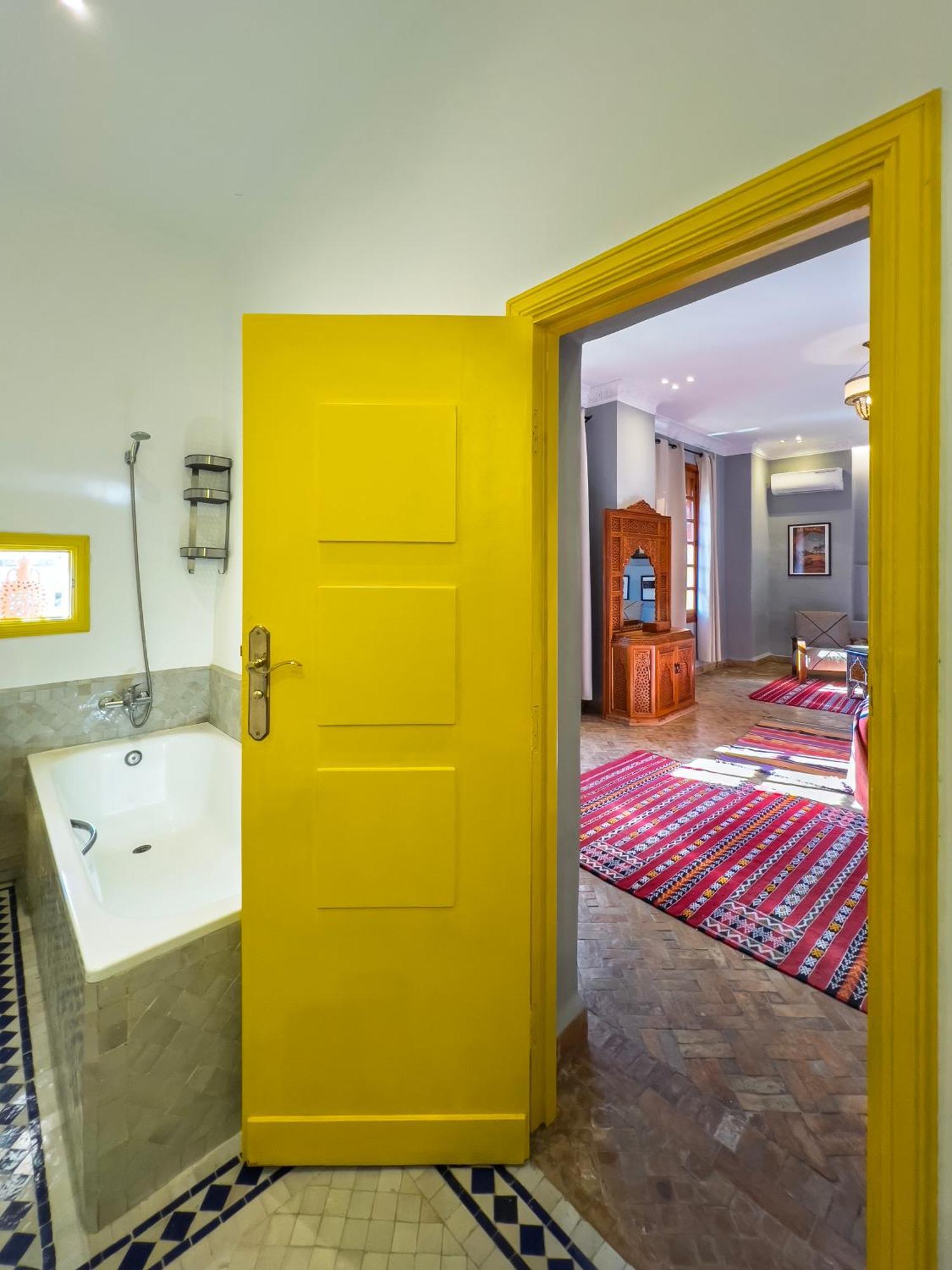 Riad Tanja By Chef Moha Танжер Экстерьер фото